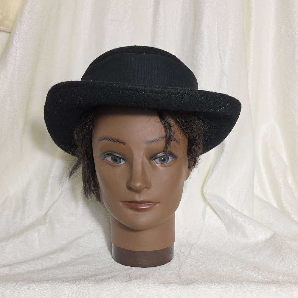 Classic Black Women's Hat